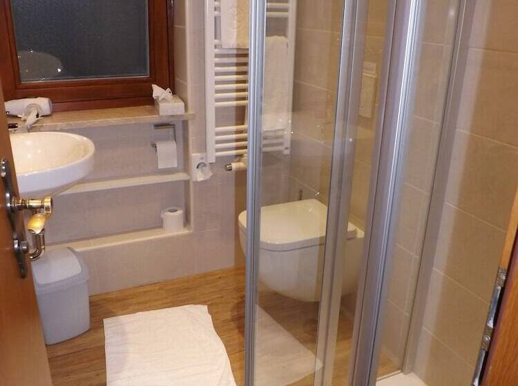 Pensionat Gastehaus Flora