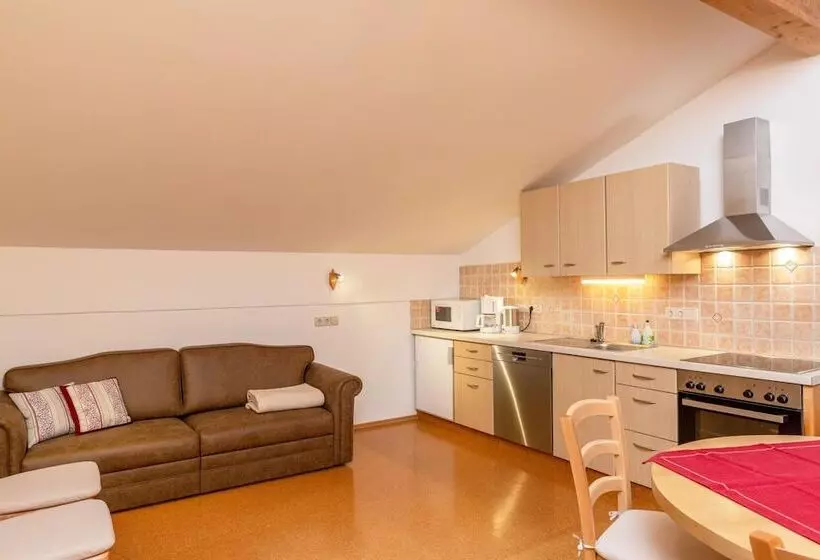 Pensionat Gastehaus Flora