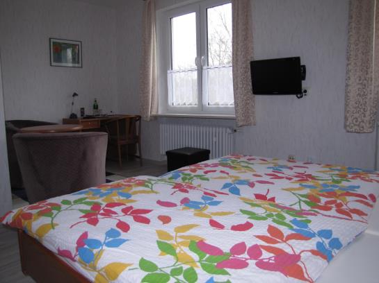 酒店 Pension Zur Rose