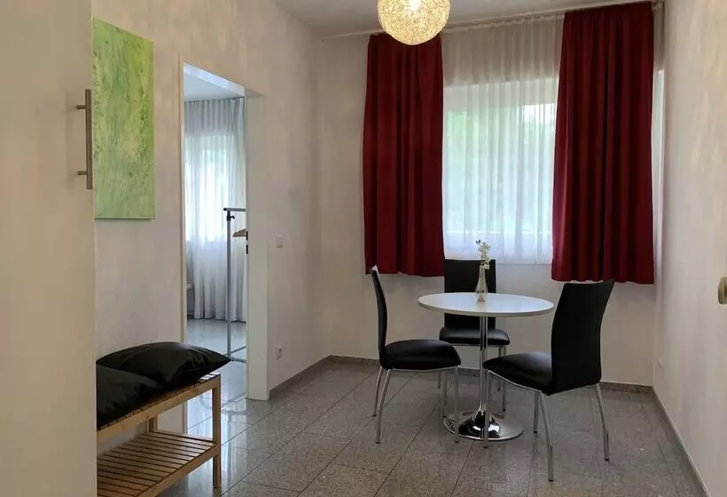 Airport Apartment Köln/bonn