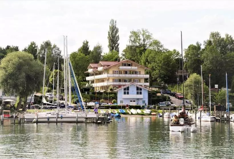 Резиденция Chiemseestern Vacation & Recreation Adults Only