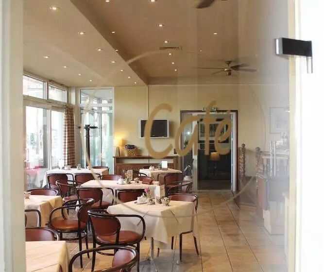 호텔 Am Kaponier Gmbh