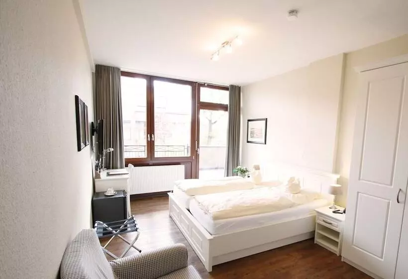 호텔 Am Kaponier Gmbh