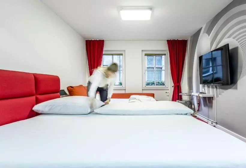 فندق Am Museum Köln