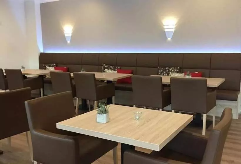 ホテル Am Quellberg