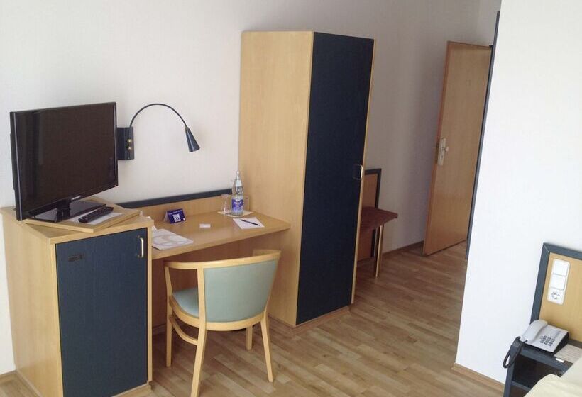 فندق Am Quellberg