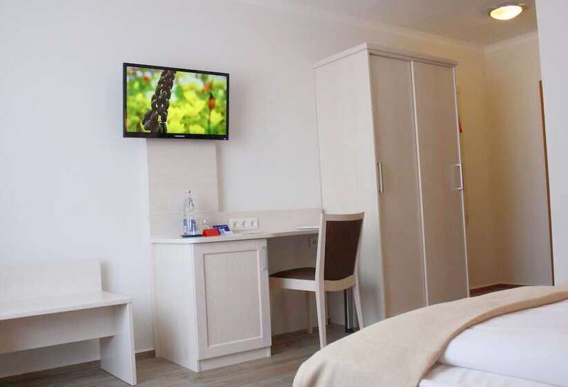 فندق Am Quellberg