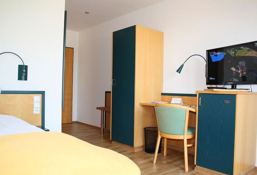 فندق Am Quellberg