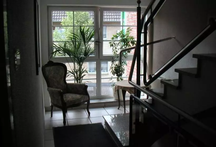 هتل Am Stadthaus Garni