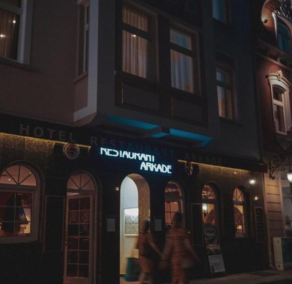 酒店 Arkade