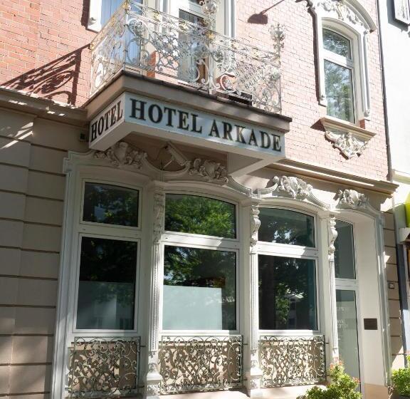 酒店 Arkade