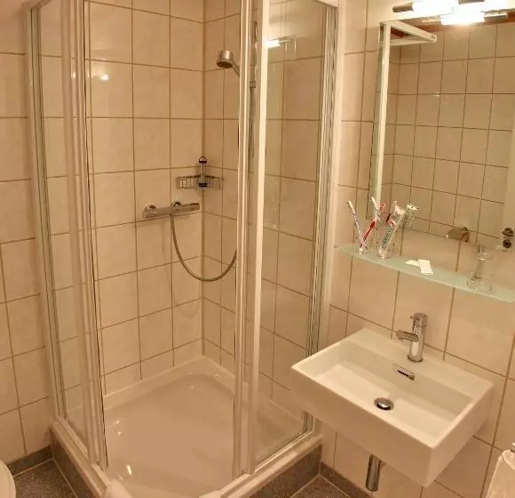 호텔 Deutsches Haus