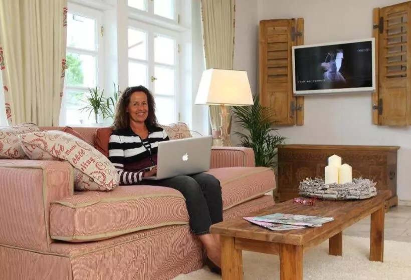 酒店 Garni Dorfkammer