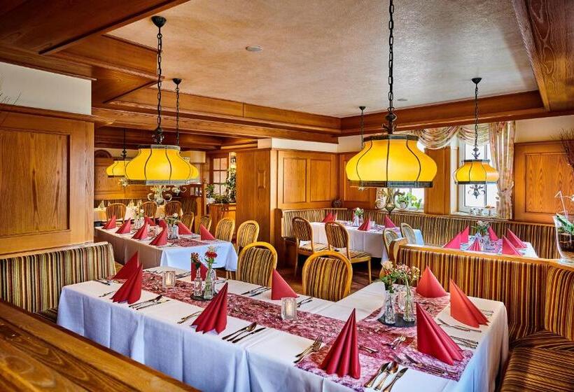 Отель Gasthof Zur Post