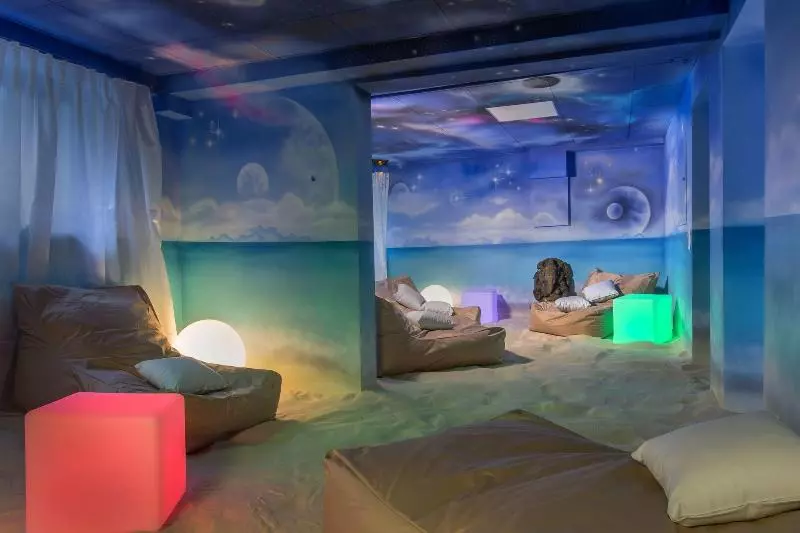 Hotel Hellers Twenty Four Ii 24h Check In