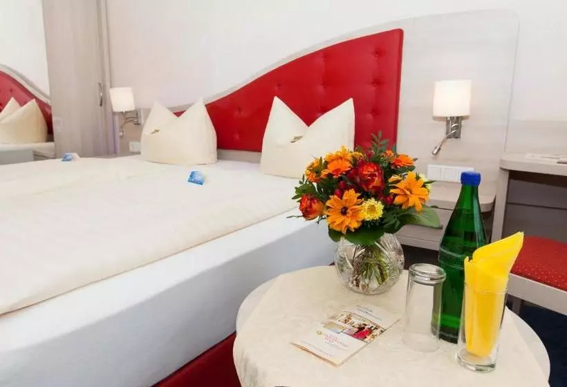 ホテル Hochsauerland 2010