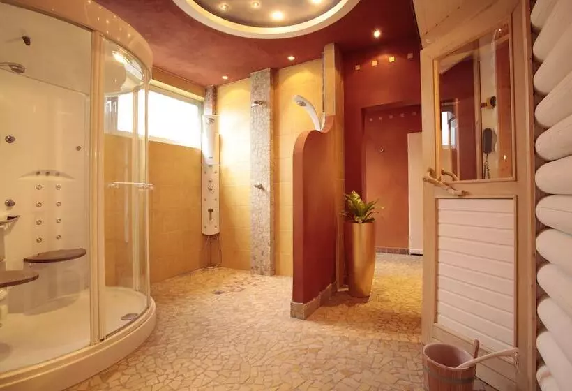 ホテル Hochsauerland 2010