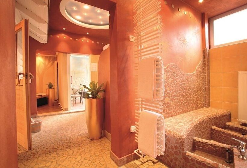 ホテル Hochsauerland 2010