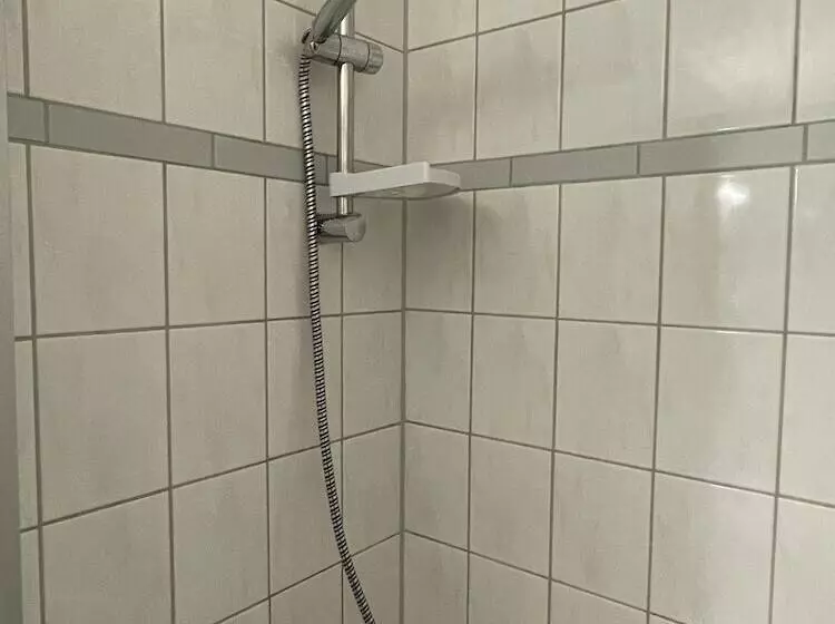 酒店 Kolossos Düsseldorf   Neuss