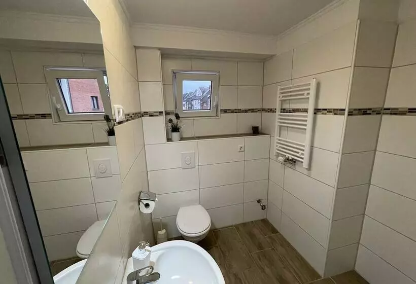 酒店 Kolossos Düsseldorf   Neuss