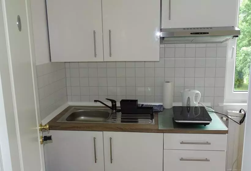 酒店 Kolossos Düsseldorf   Neuss