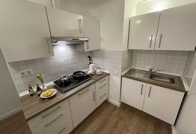 酒店 Kolossos Düsseldorf   Neuss