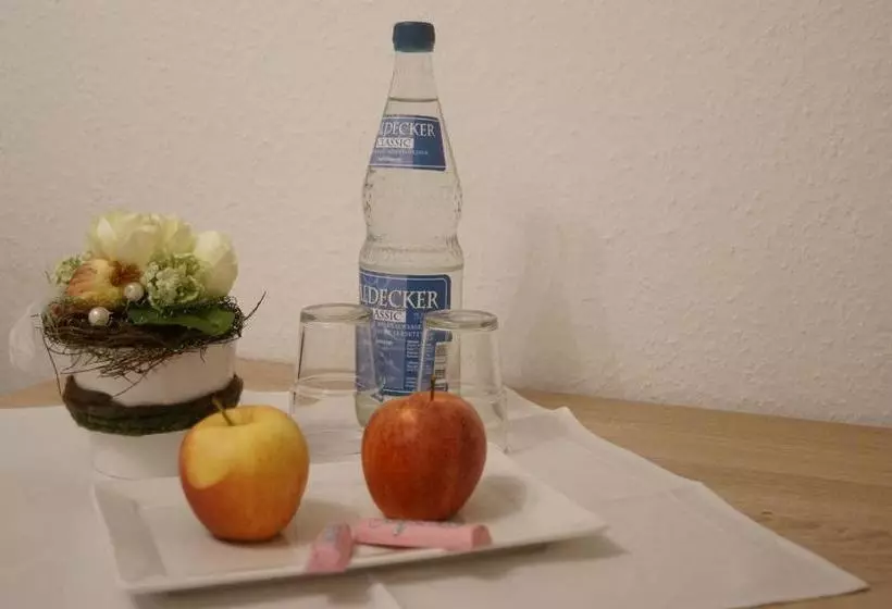 ホテル Landgasthof Zum Adler