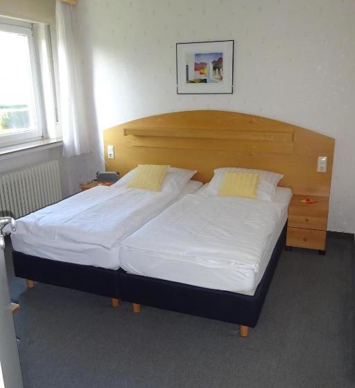 ホテル Pension Haus Holtdirk