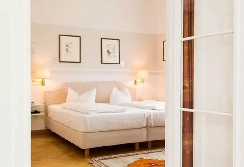 Отель Schloss Storkau