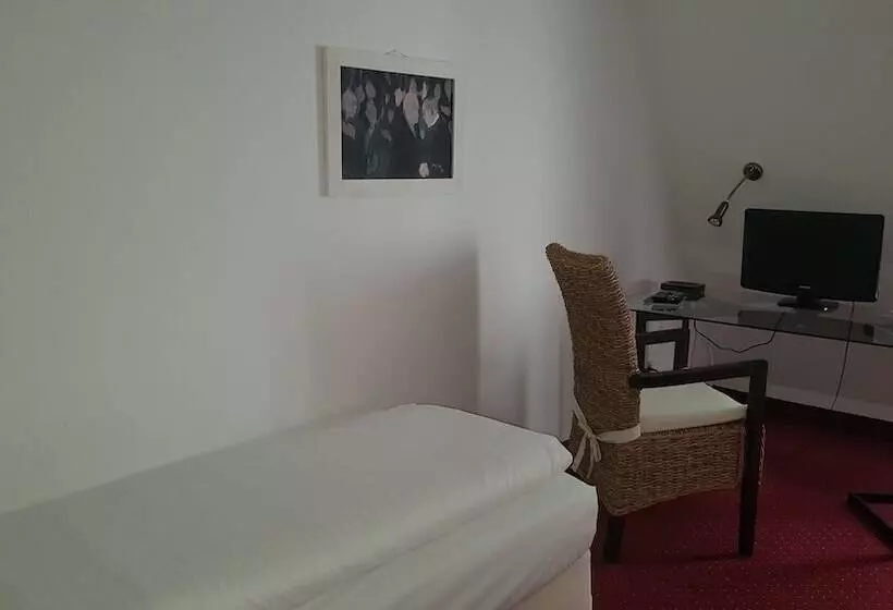 Отель Schloss Storkau