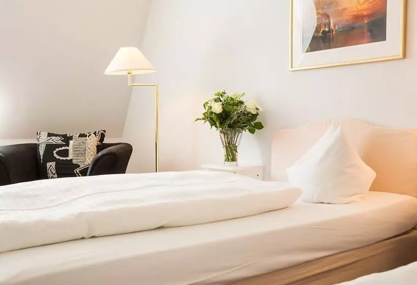 Отель Schloss Storkau