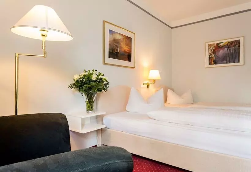 Отель Schloss Storkau