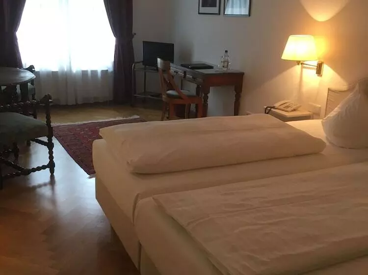 Отель Schloss Storkau