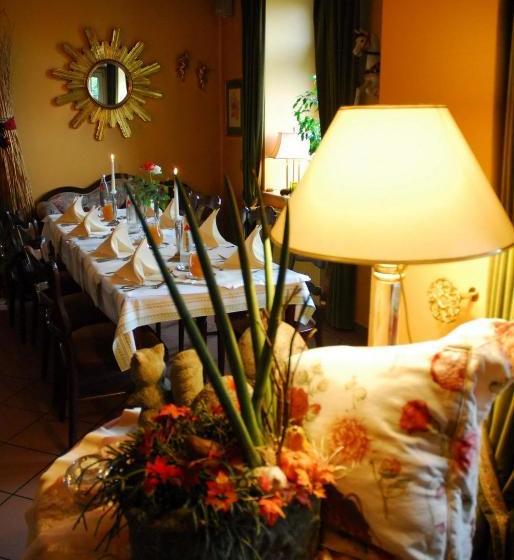 ホテル Und Restaurant Steverburg