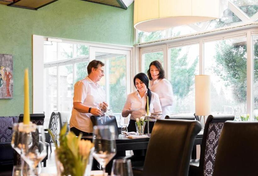 Отель Straelener Hof