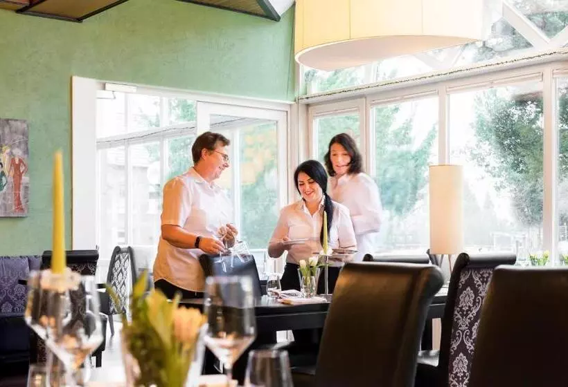 Отель Straelener Hof