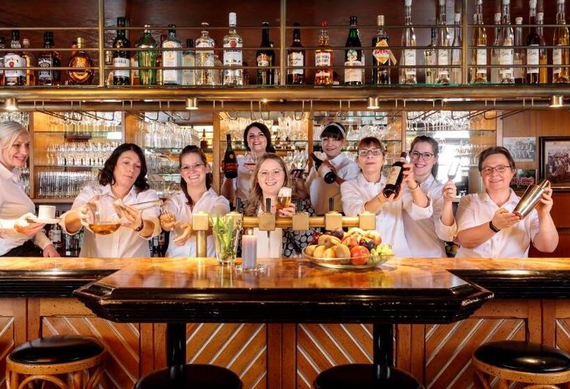 Отель Straelener Hof