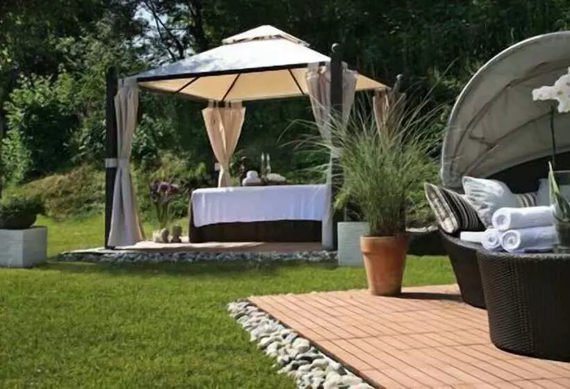 בית מלון כפרי Waldecker Hof