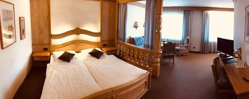 Отель Wildpferd Dülmen