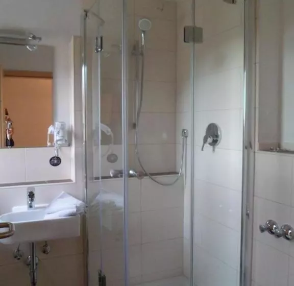 Пансион Berggasthaus Kraxenberger