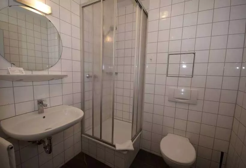 پانسیون Gastehaus Bavaria