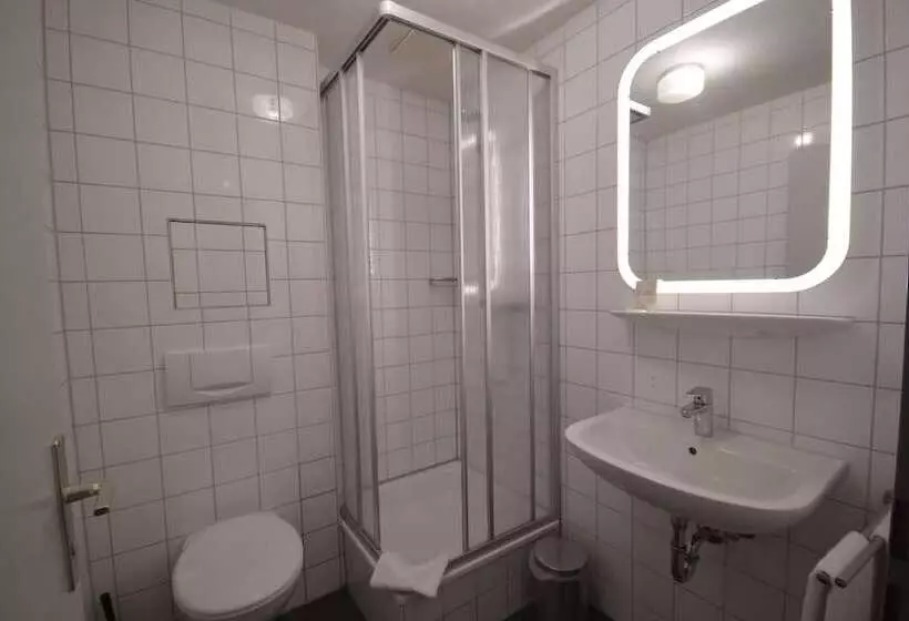 پانسیون Gastehaus Bavaria