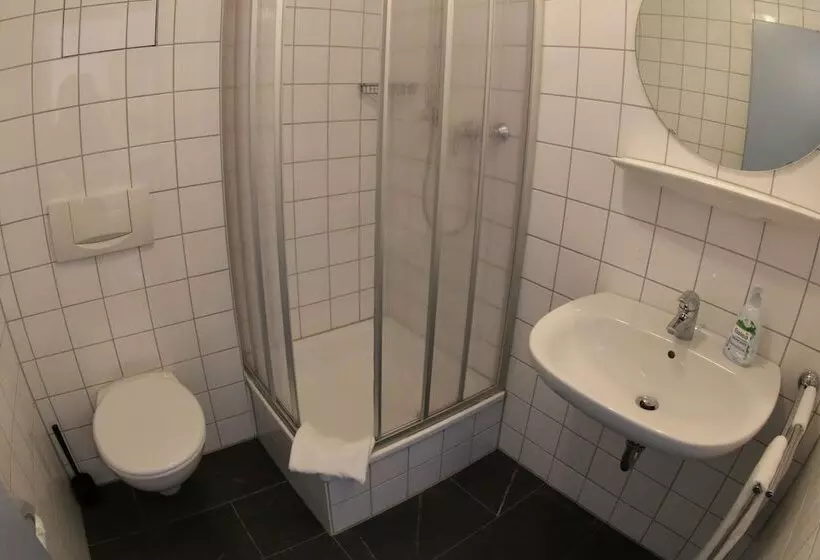 پانسیون Gastehaus Bavaria