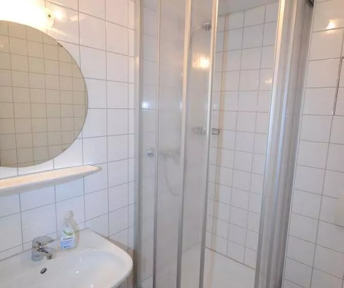 پانسیون Gastehaus Bavaria