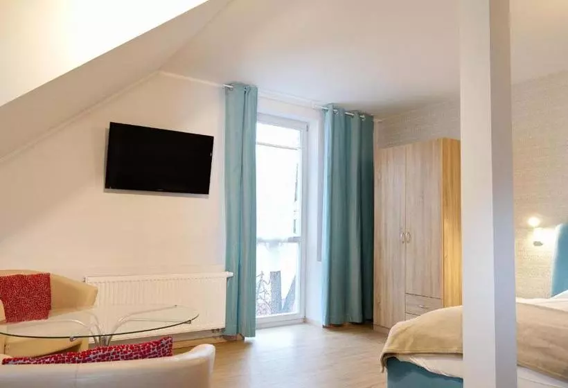 Bed and Breakfast Pension Am Dom