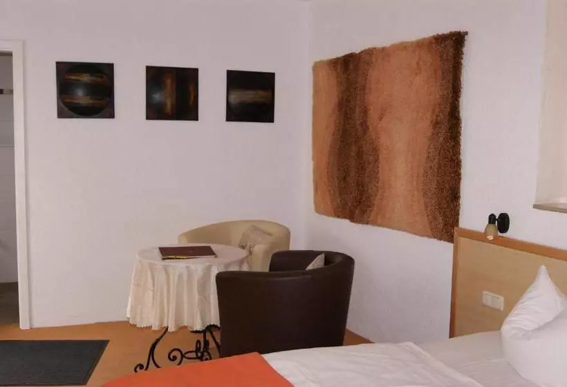 Bed and Breakfast Pension Am Dom