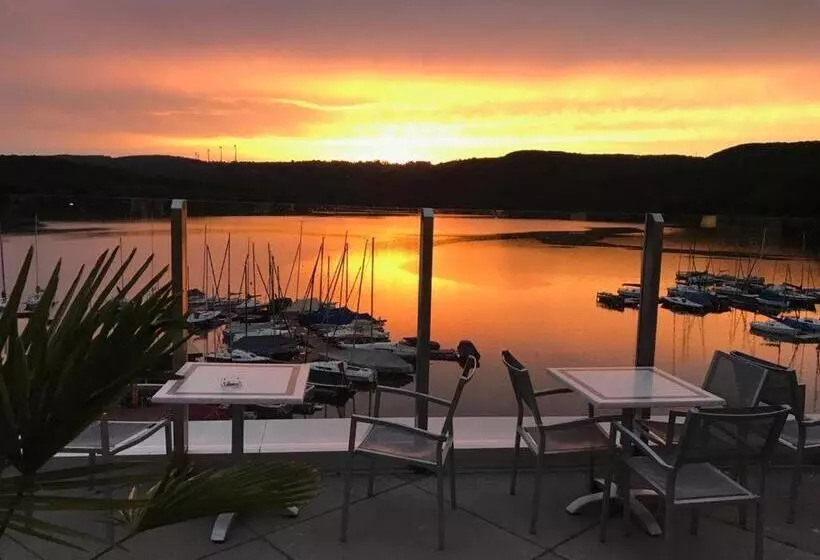 Отель Der Seehof