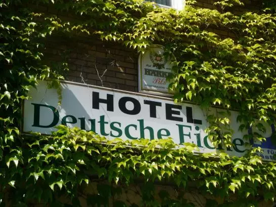 فندق Deutsche Eiche Northeim