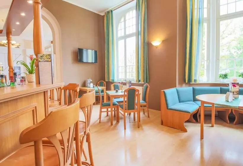 Ferien Hotel Villa Südharz