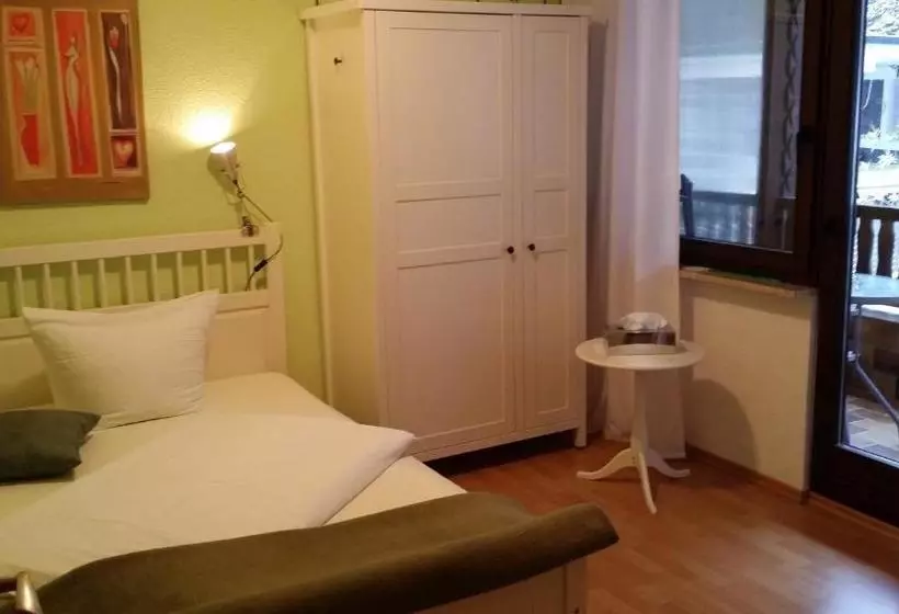 ホテル Haus Grünewald